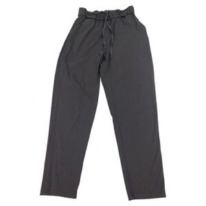 Lululemon Keep Moving Pant Size 6 Black Stretch 7/8 High-rise Comfort Normcore